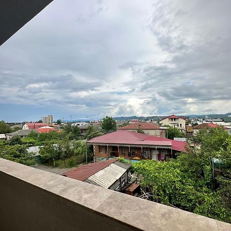 Aparthotel Kʼutʼaisi Exterior foto