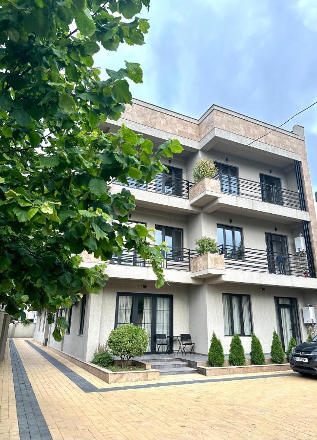 Aparthotel Kʼutʼaisi Exterior foto