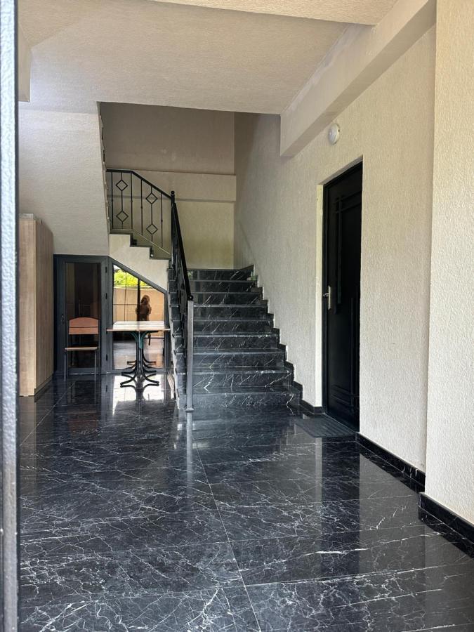 Aparthotel Kʼutʼaisi Exterior foto
