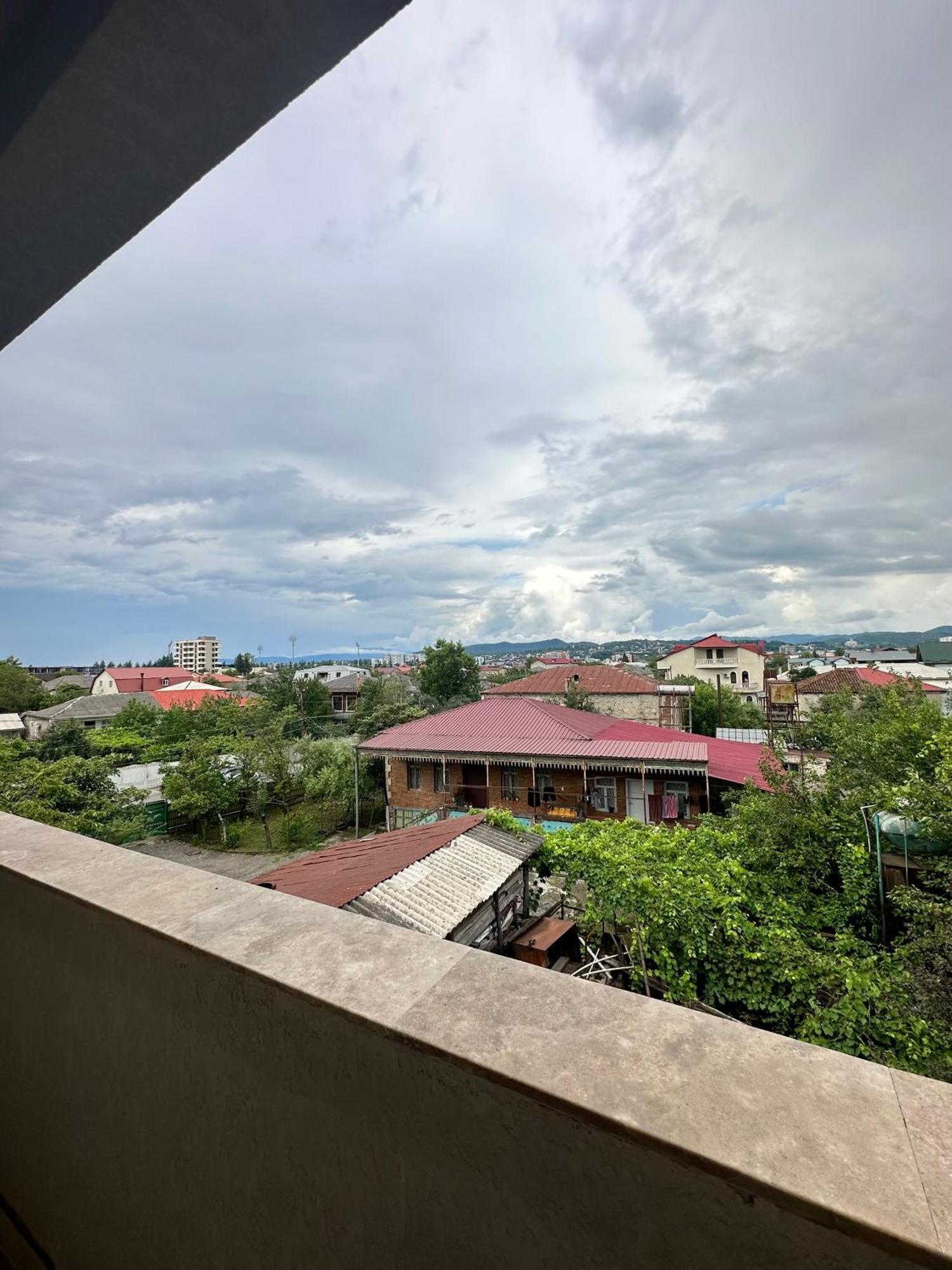 Aparthotel Kʼutʼaisi Exterior foto